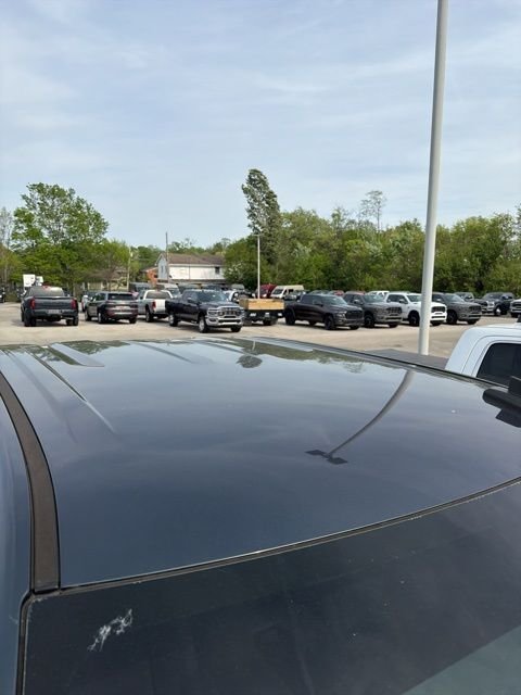 Used 2019 Gray Chevrolet LT image 4