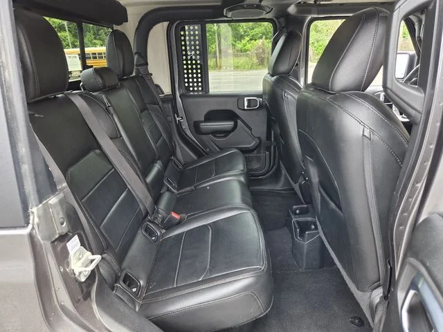 Used 2023 Gray Jeep Texas Trail image 14