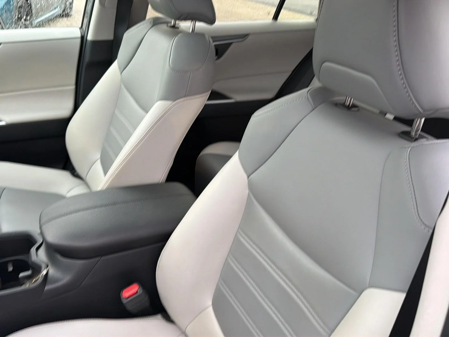 Certified Used 2024 Magnetic Gray Metallic Toyota XLE Premium image 29