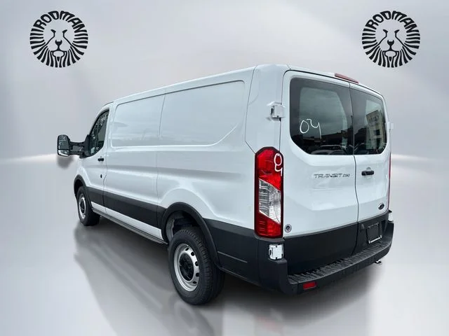 New 2025 White Ford Base image 5