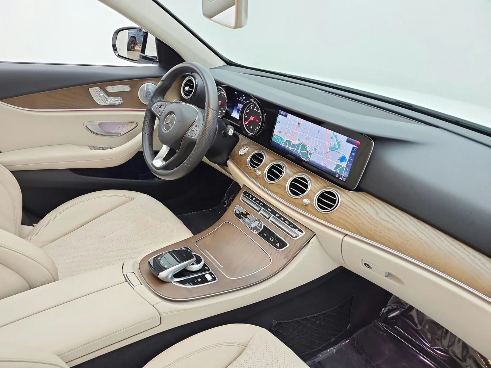 Used 2018 Polar White Mercedes-Benz E 300 RWD Sedan image 18
