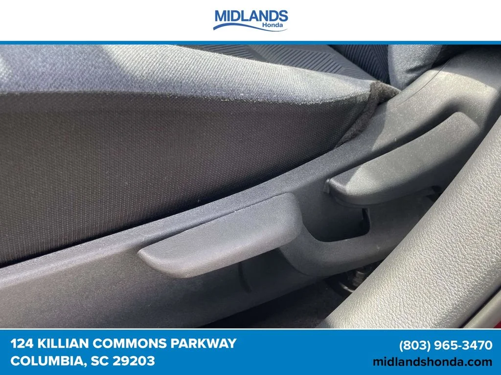 2025 Nissan Versa Sedan SV - Photo 14