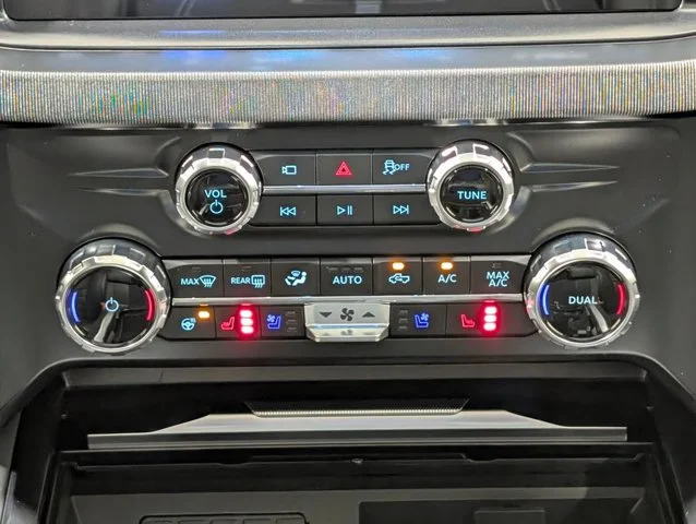 New 2026 Agate Black Metallic Ford F-250® Platinum® image 46
