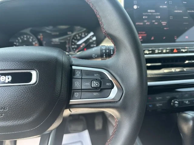 Used 2024 Silver Jeep Trailhawk image 18