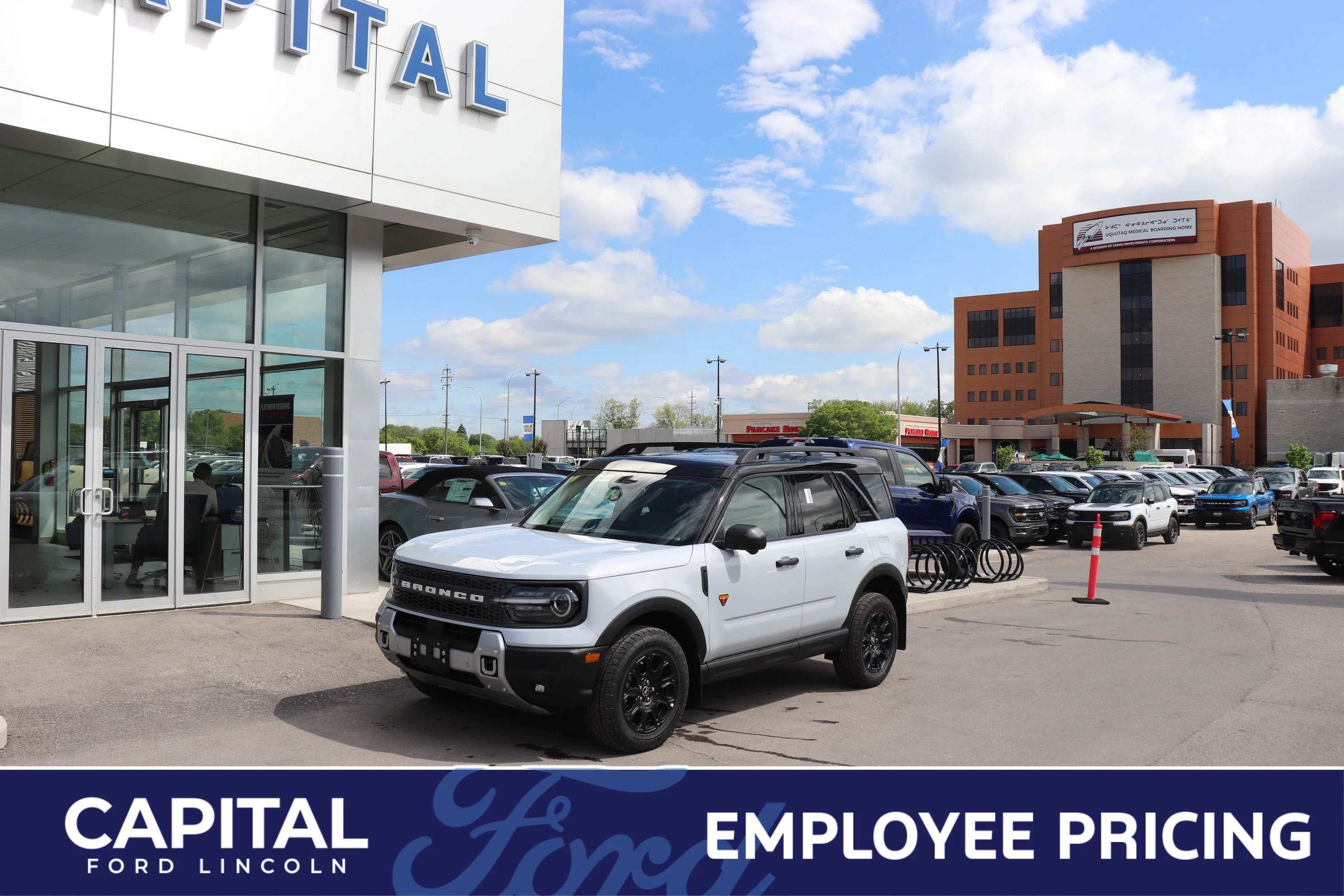 New 2026 SPACE WHITE METALLIC Ford Badlands image 1