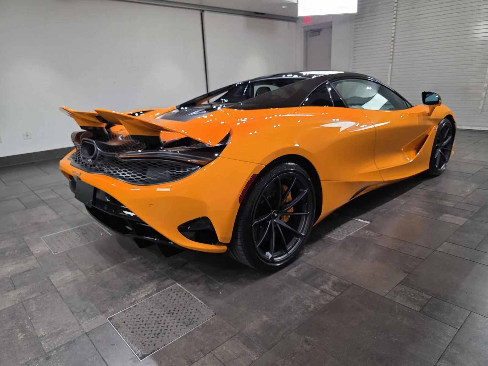 New 2027 McLaren Orange McLaren Spider image 20