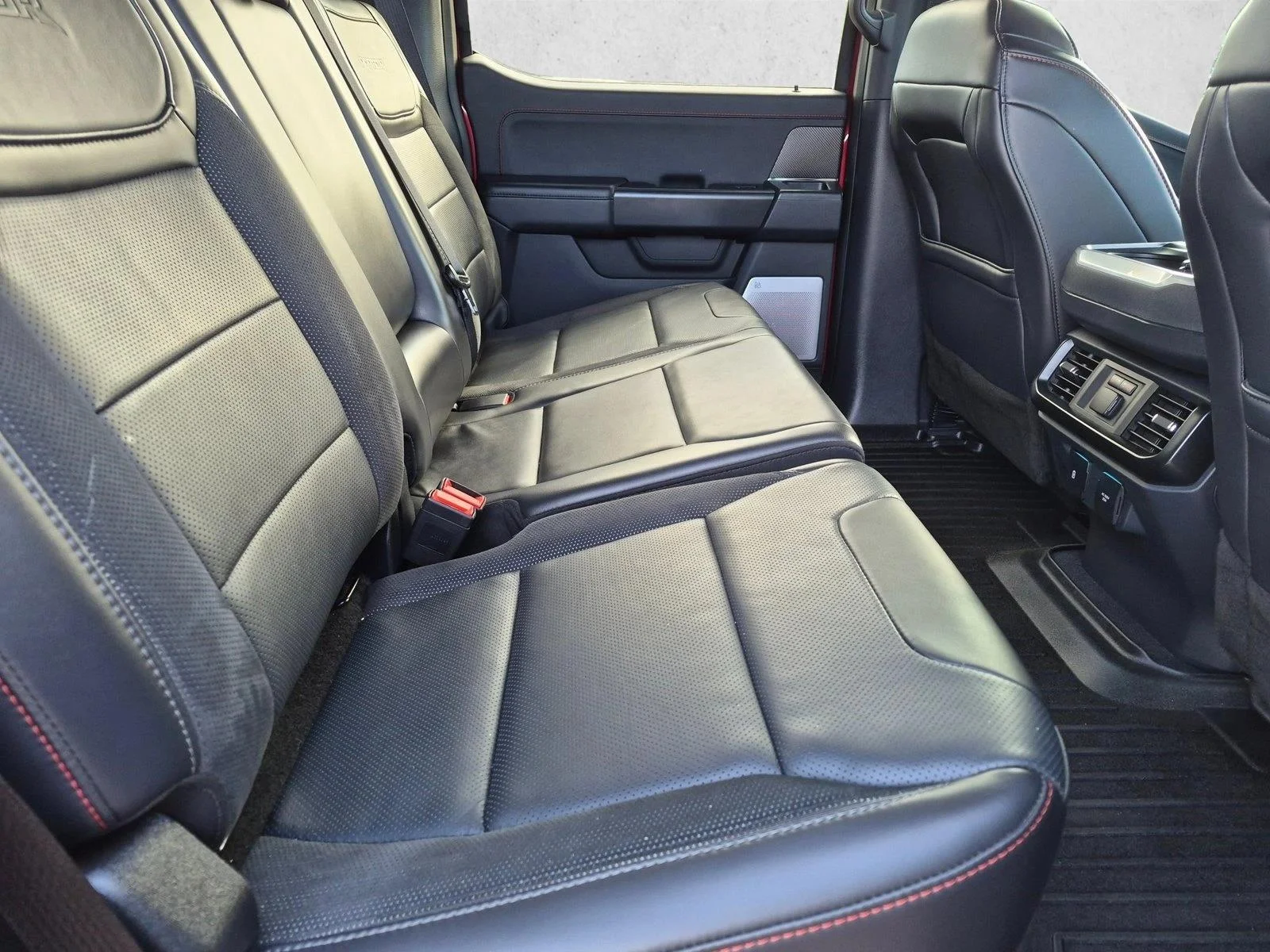 Certified Used 2025 Rapid Red Metallic Tinted Clearcoat Ford Raptor image 20