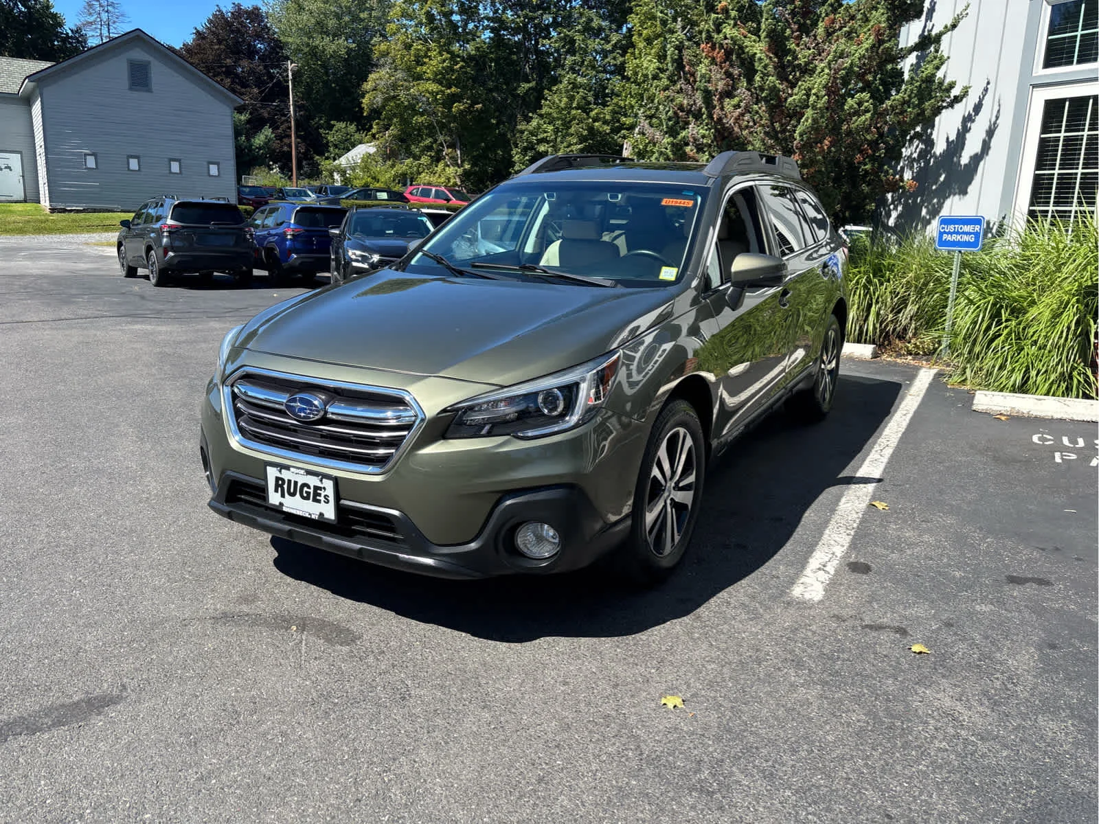 Used 2018 Wilderness Green Metallic Subaru Limited image 7