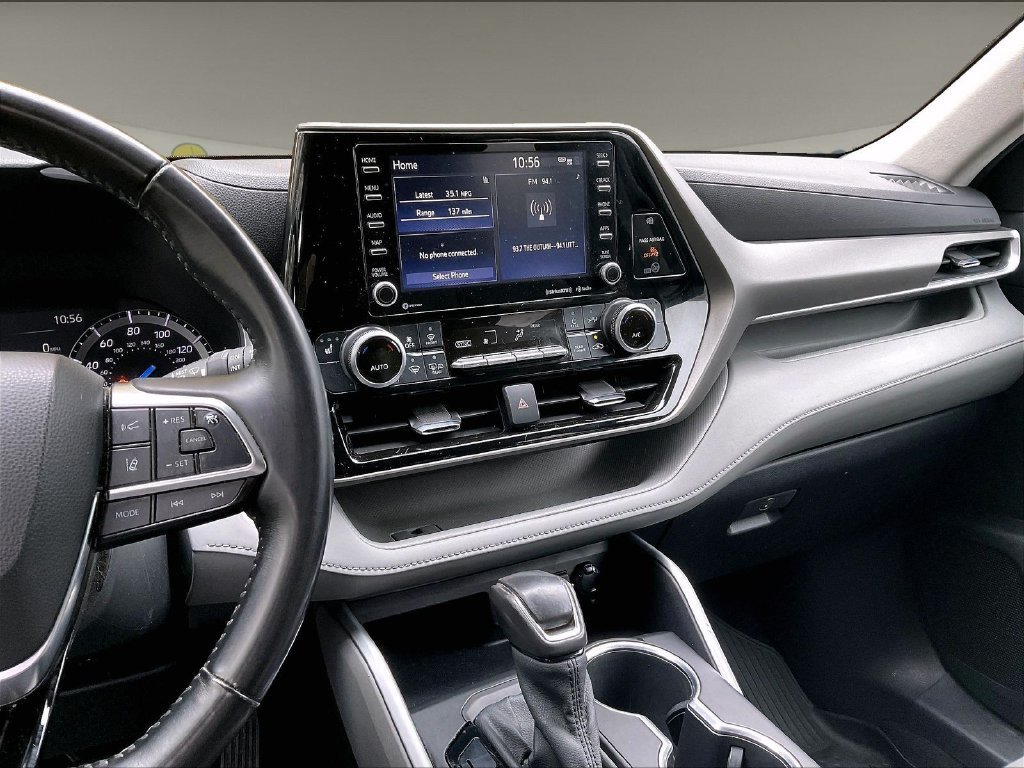 Used 2021 Magnetic Gray Metallic Toyota XLE image 19