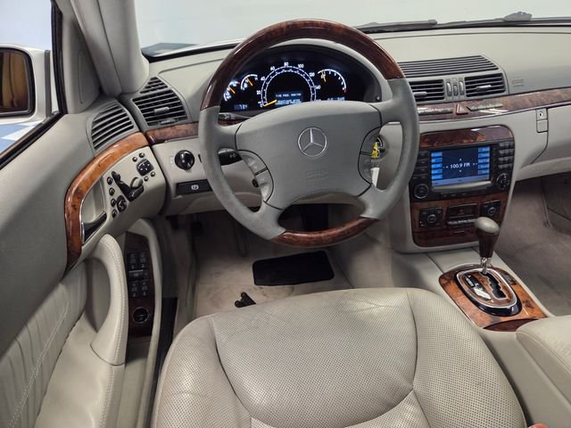 Used 2005  Mercedes-Benz S 500 image 13