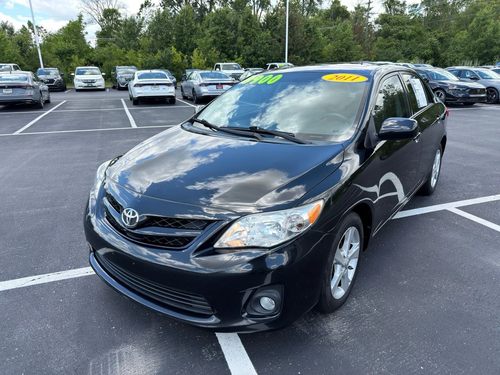 Used 2011 Toyota Corolla LE with VIN 2T1BU4EE7BC552208 for sale in Lima, OH