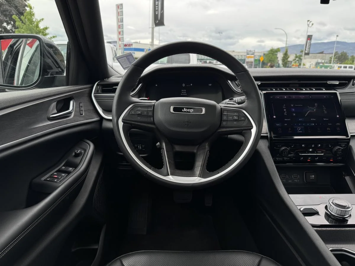Used 2024 Black Jeep Limited image 14