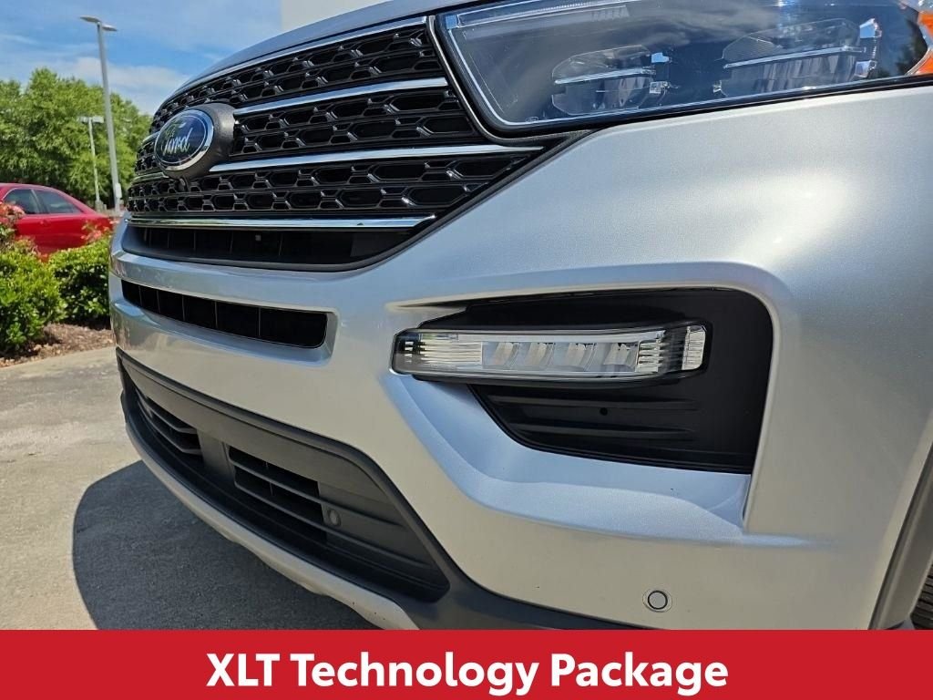 Used 2023 Silver Ford XLT image 9