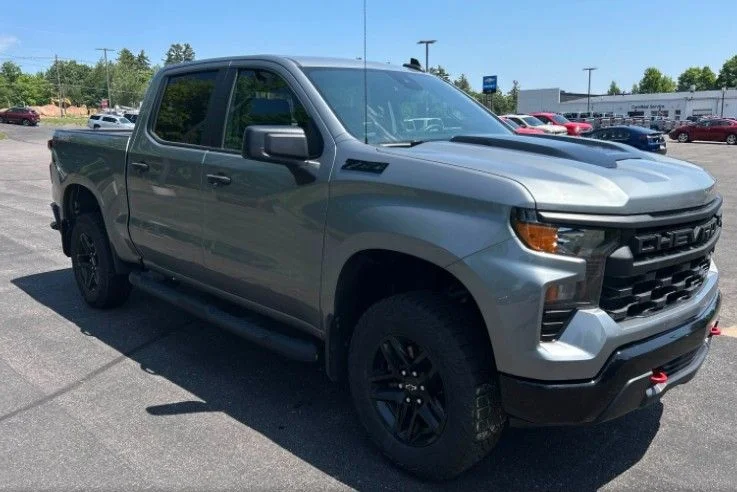 Used 2023 Gray Chevrolet Custom Trail Boss image 4