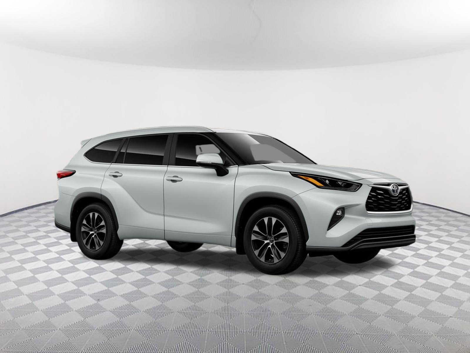 New 2026 Wind Chill Pearl Toyota XLE image 14