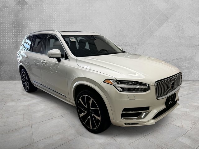 2023 Volvo XC90 Plus