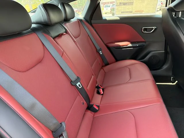 New 2026 Snow White Pearl Kia GT-Line image 24