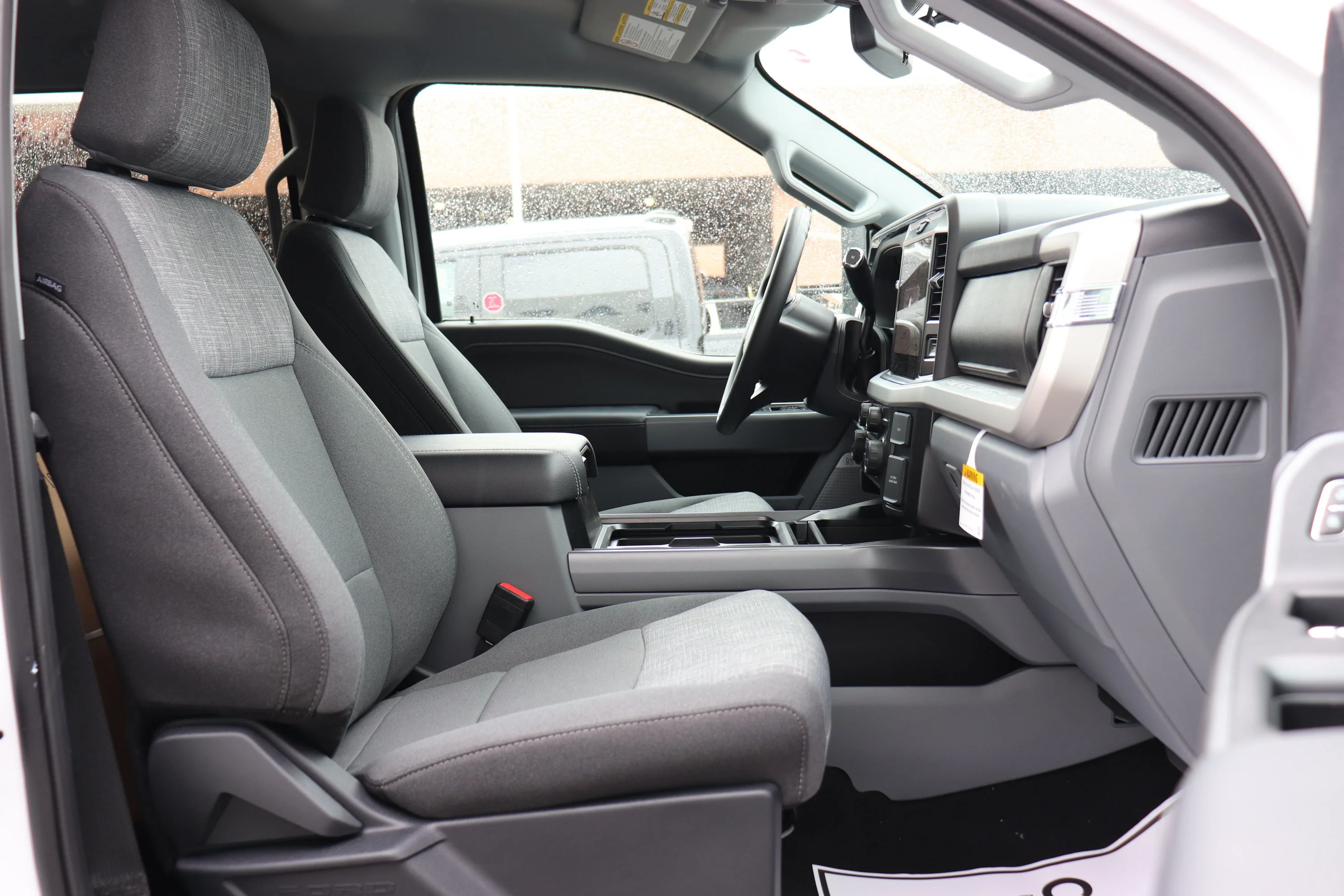 New 2026 OXFORD WHITE Ford XLT image 6