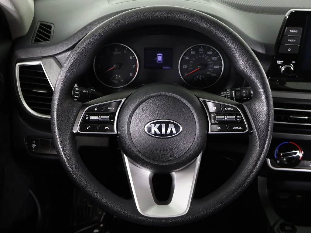 Used 2021 Gray Kia LX image 33