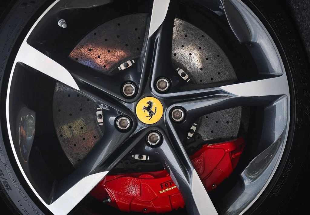 Used 2021 Red Ferrari Base image 13