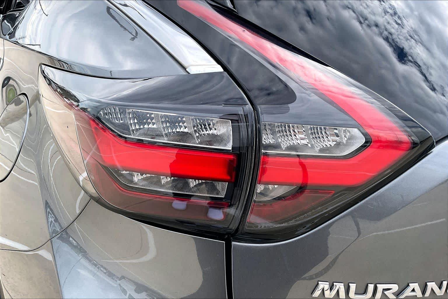 Used 2023 Gun Metallic Nissan SV image 27