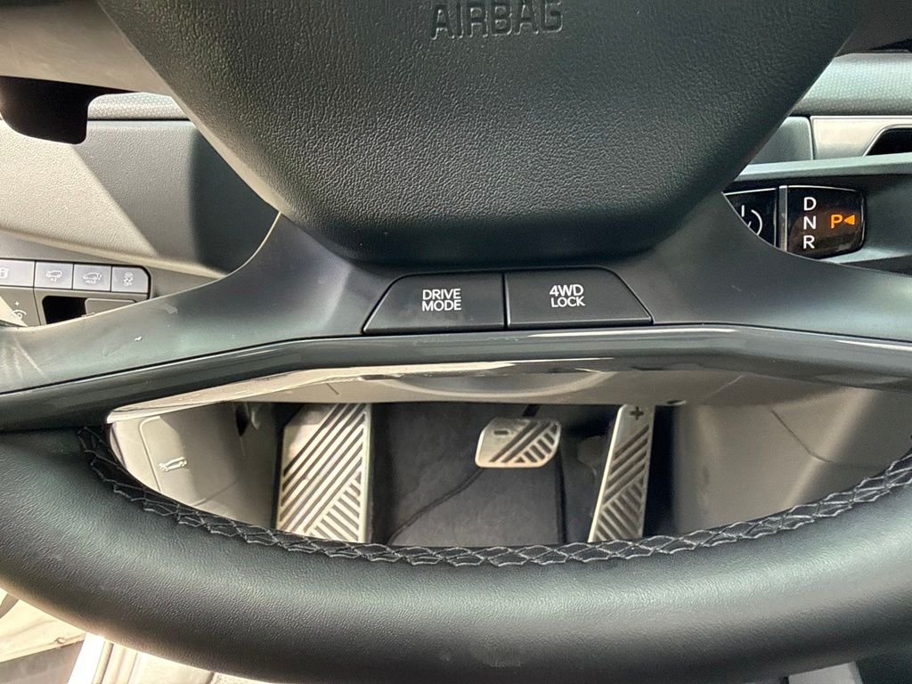 Used 2024 Snow White Pearl Kia GT-Line image 12