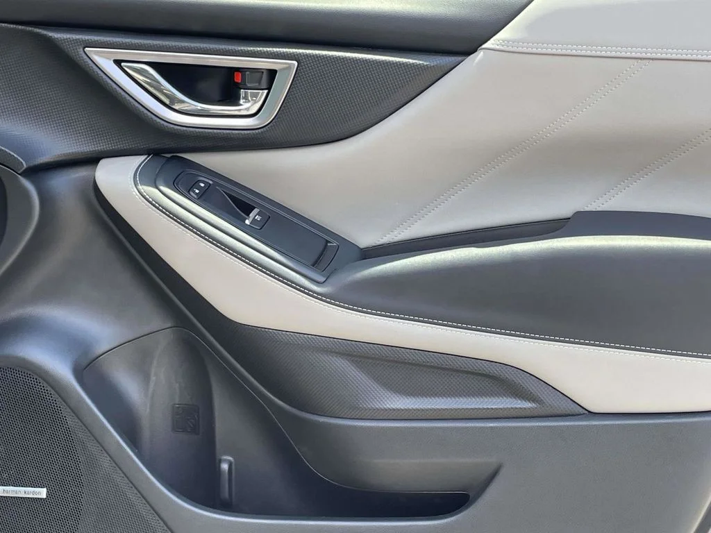 Used 2022 Gray Subaru Limited image 17