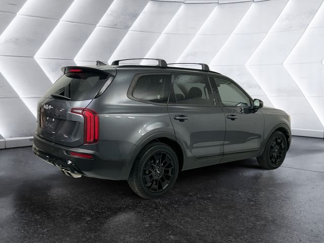Used 2022 Gray Kia SX image 4