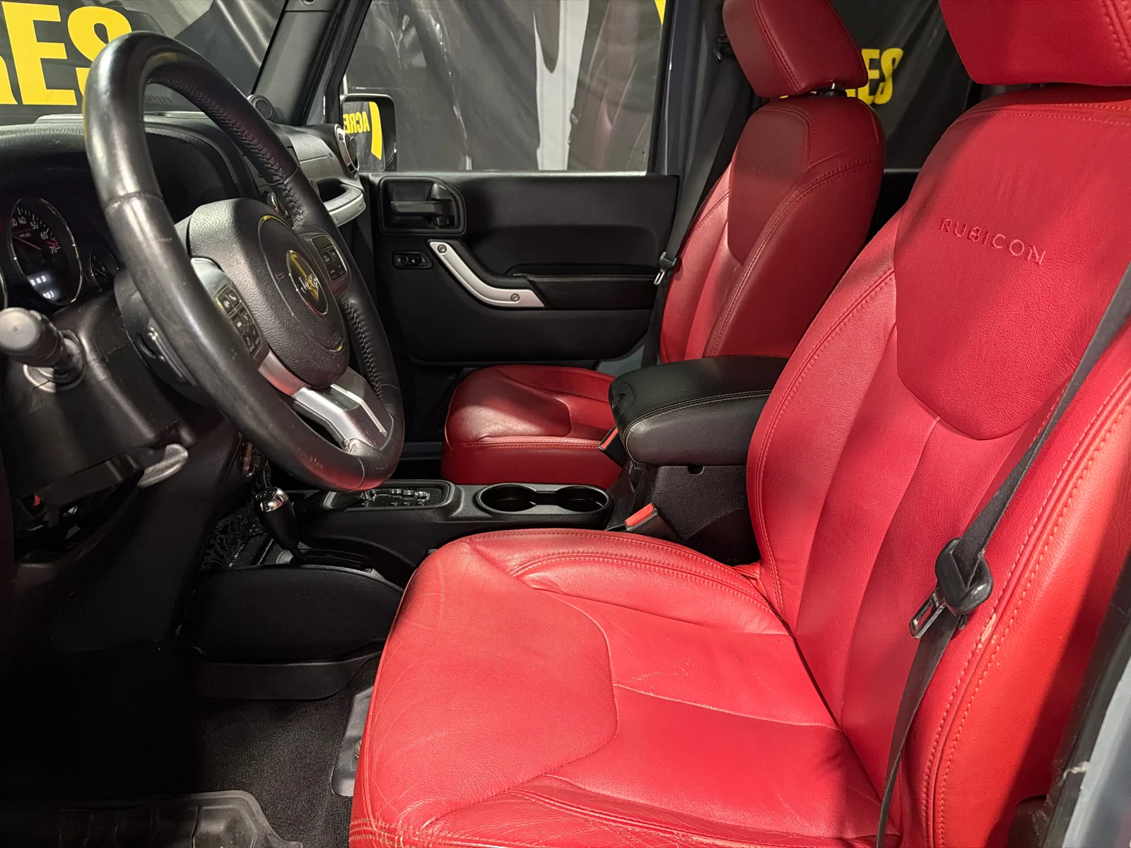 Used 2014 Anvil Clear Coat Jeep Rubicon X image 14