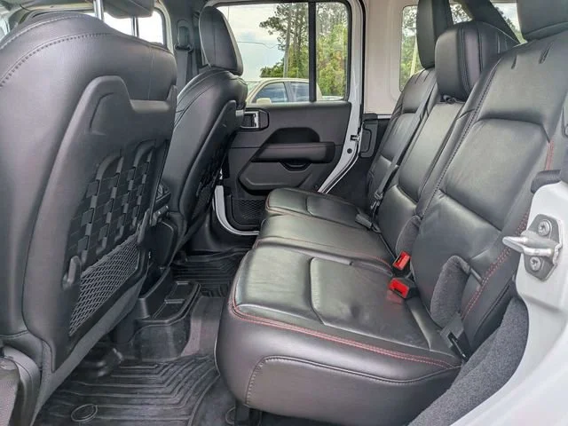 Used 2022 Bright White Cl Jeep Unlimited Rubicon image 11