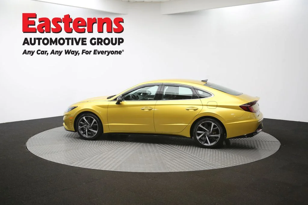 Used 2021 Yellow Hyundai SEL Plus image 60