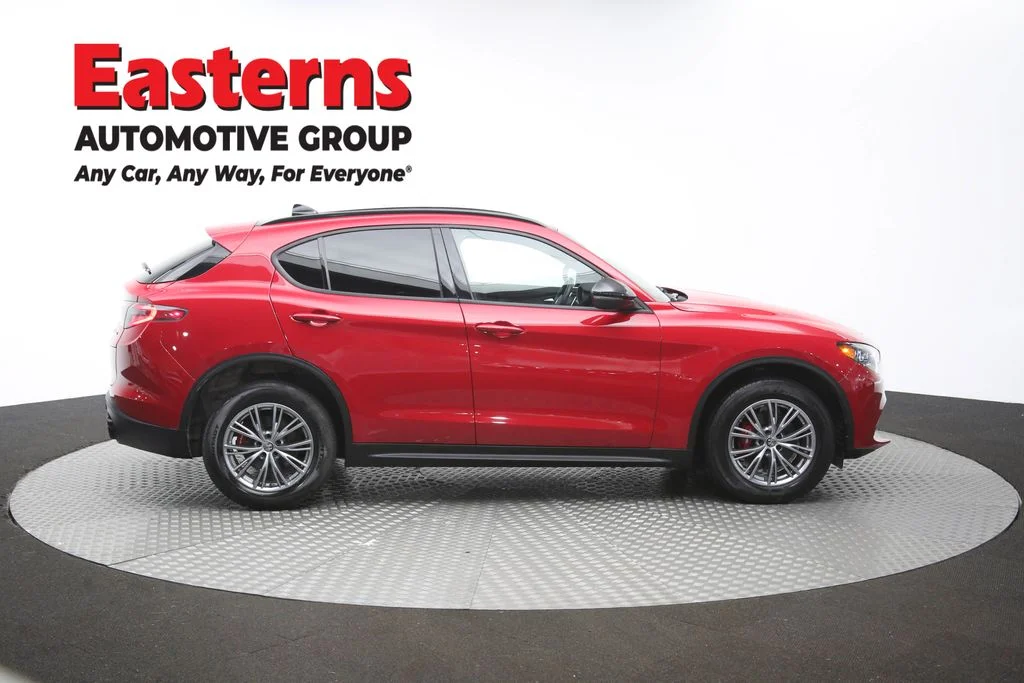 Used 2024 Red Alfa Romeo Sprint image 46