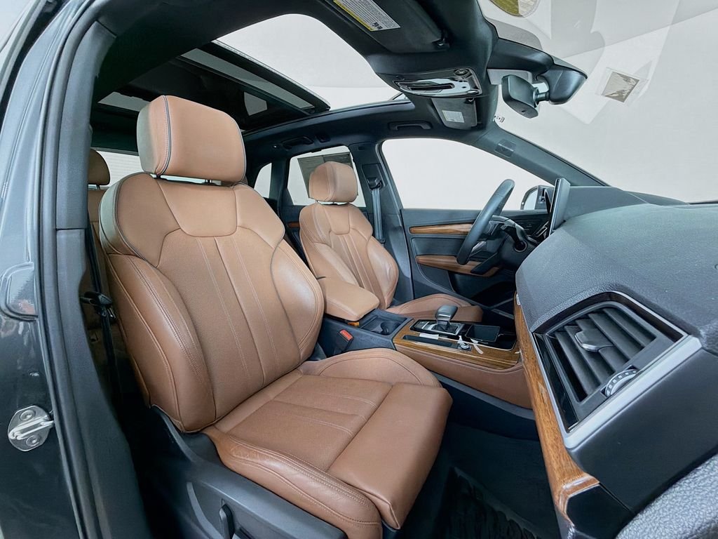 Used 2023 Daytona Gray Pearl Effect Audi S line Premium Plus image 29