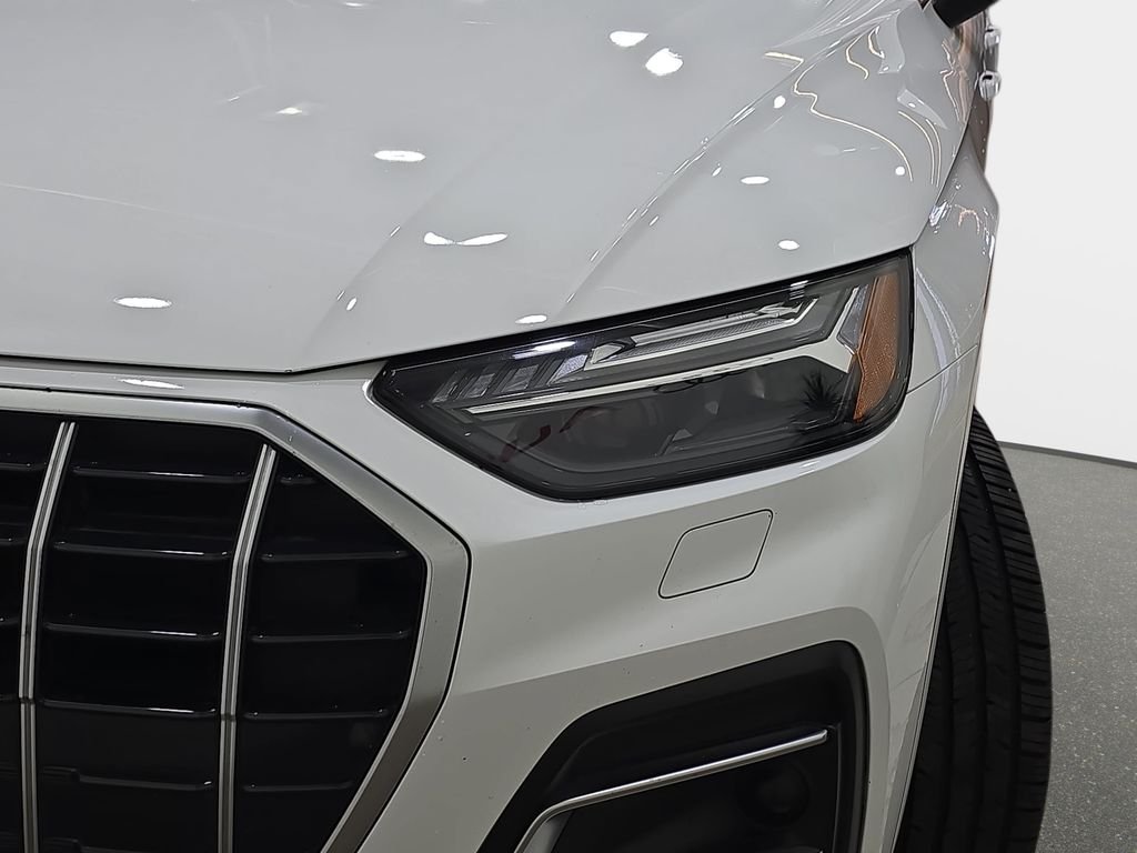 Used 2023 White Audi 40 Prestige image 35