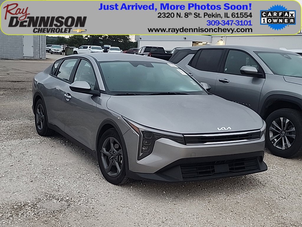 2025 Kia K4 LXS