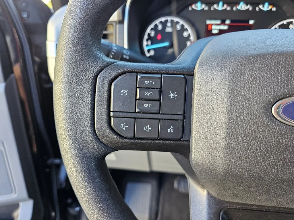 Used 2023 Black Ford XLT image 22
