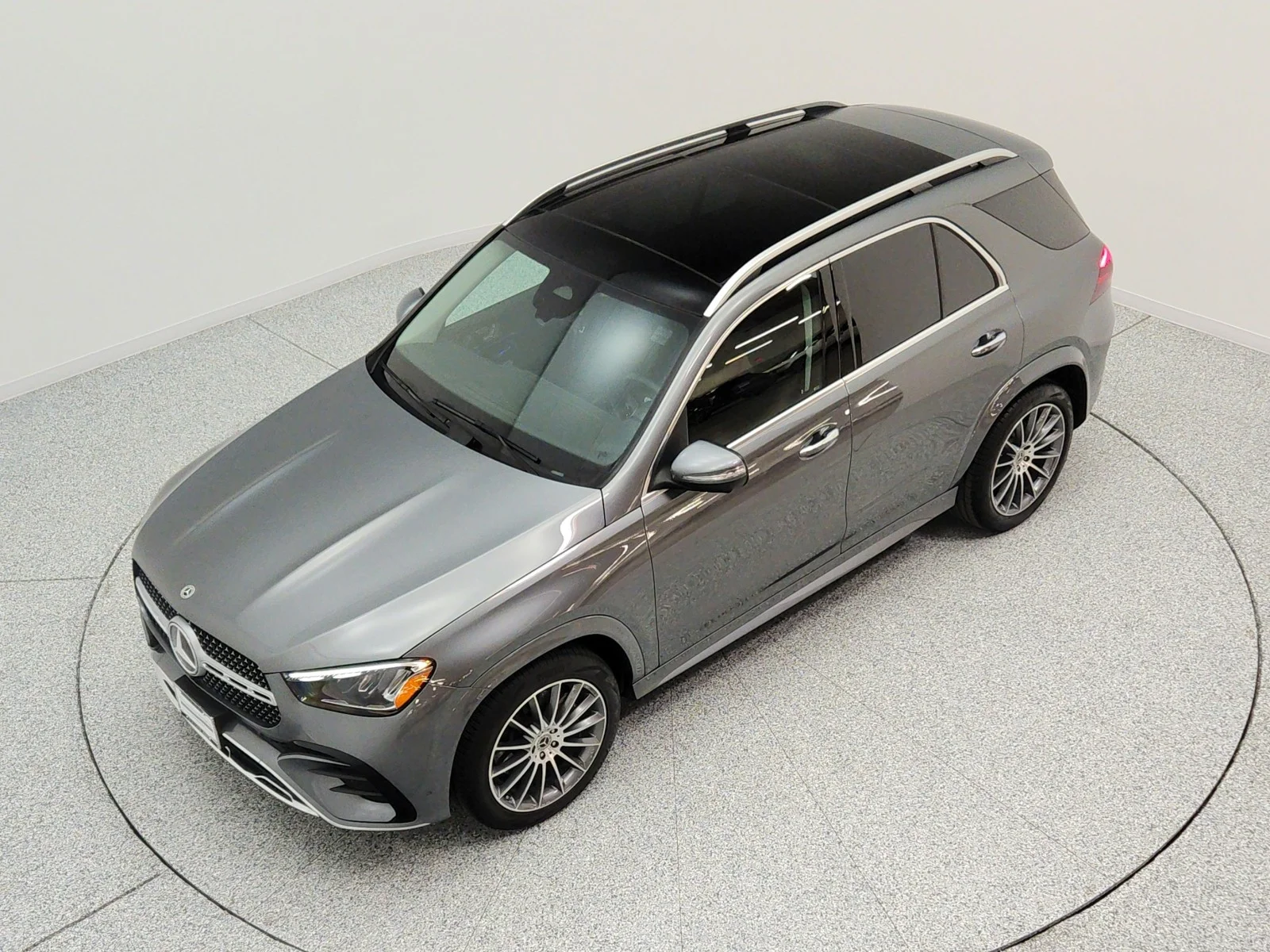 Used 2025 Selenite Grey Metallic Mercedes-Benz GLE 350 SUV image 23