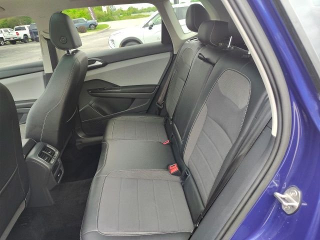 Used 2023 Blue Volkswagen 1.5T SE image 23