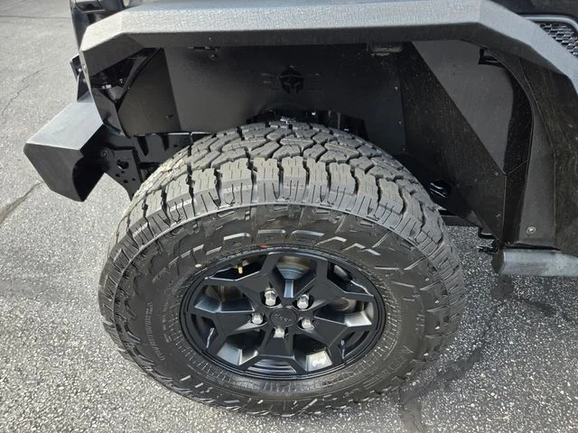 Used 2022 Black Jeep Willys image 25