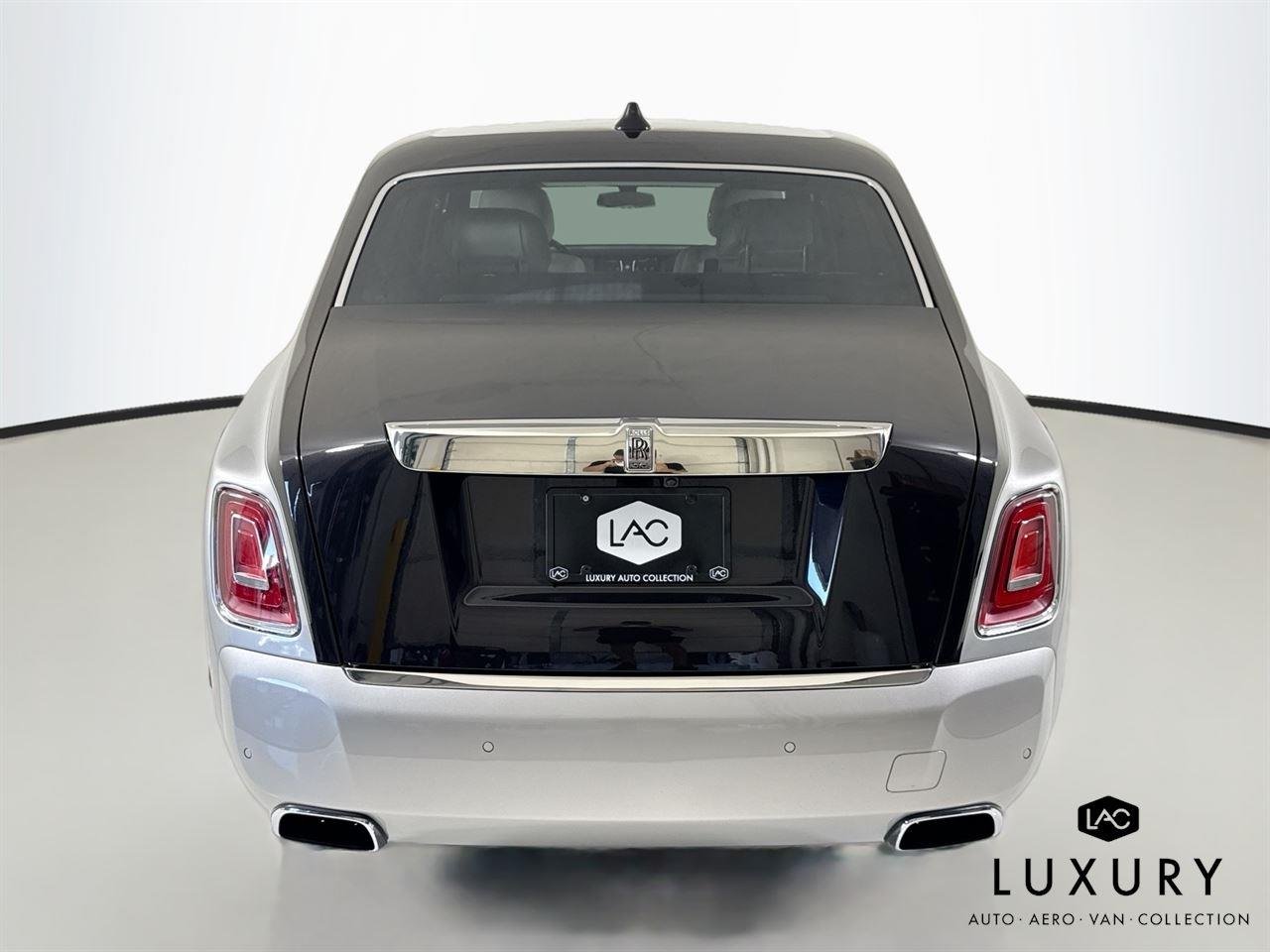 Used 2023  Rolls-Royce  image 7