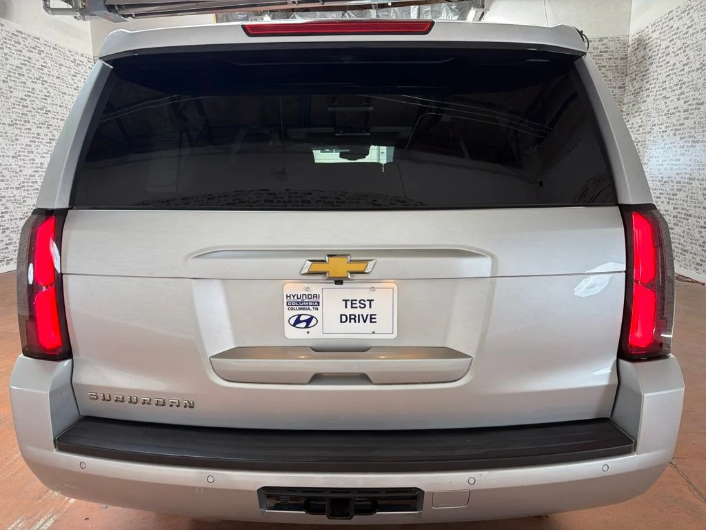 Used 2020 Silver Ice Metallic Chevrolet LT image 6