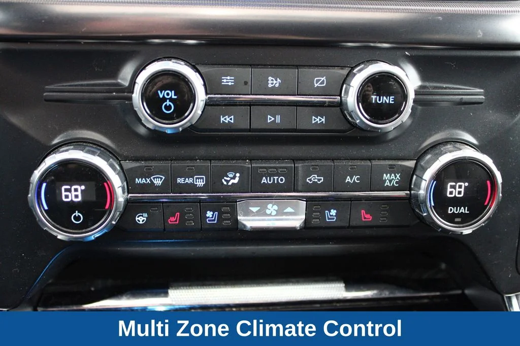 Used 2021 Silver Ford Platinum image 9