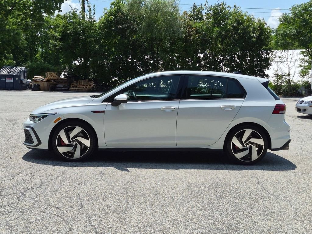 Used 2023 White Volkswagen 2.0T SE image 8