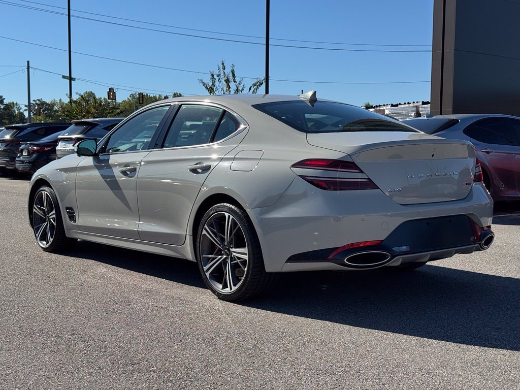 Used 2025 Gray Genesis 3.3T Sport Advanced image 11