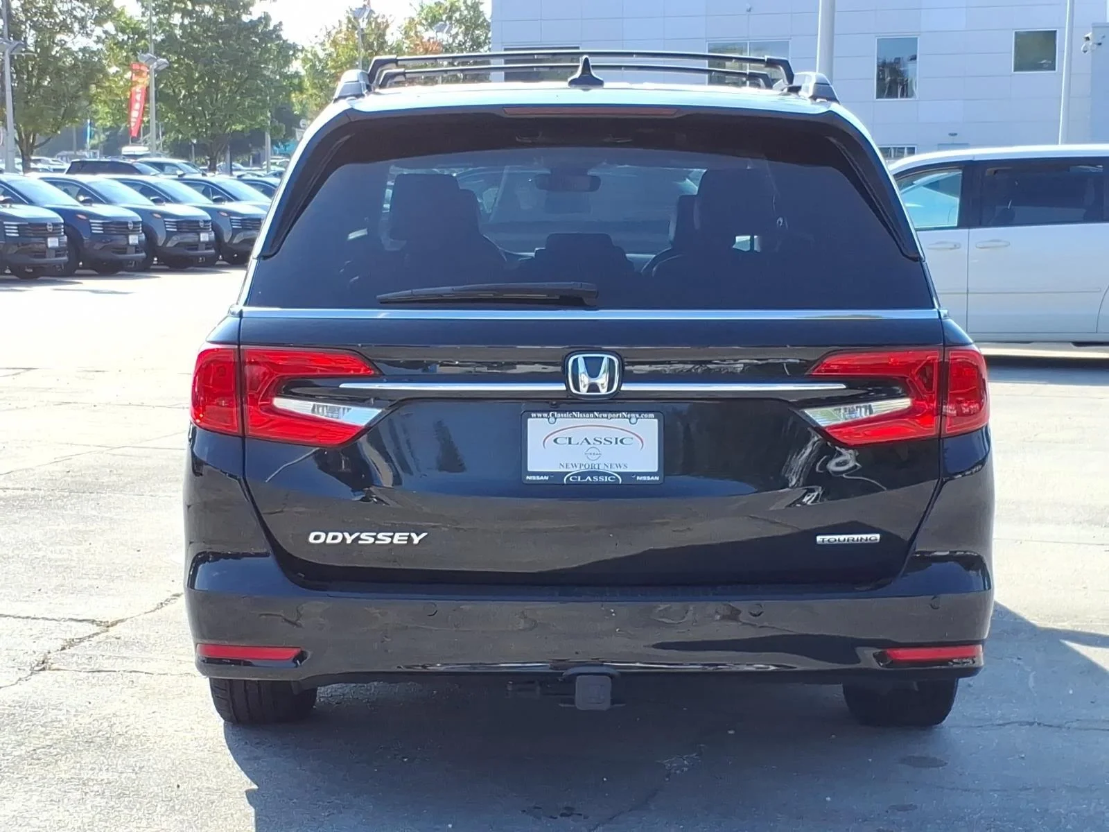 Used 2023 Crystal Black Pearl Honda Touring image 8