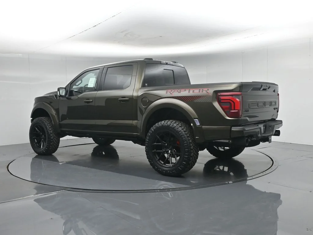 New 2026 Shelter Green Ford Raptor image 27