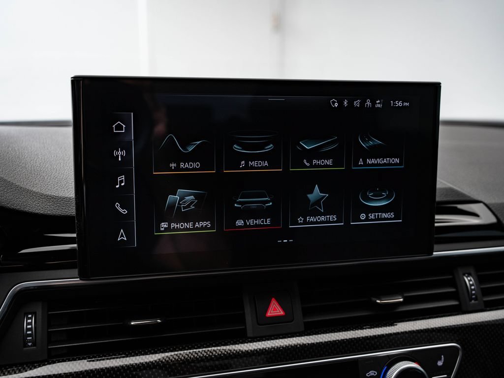Used 2022 Daytona Gray Pearl Effect Audi Premium Plus image 33
