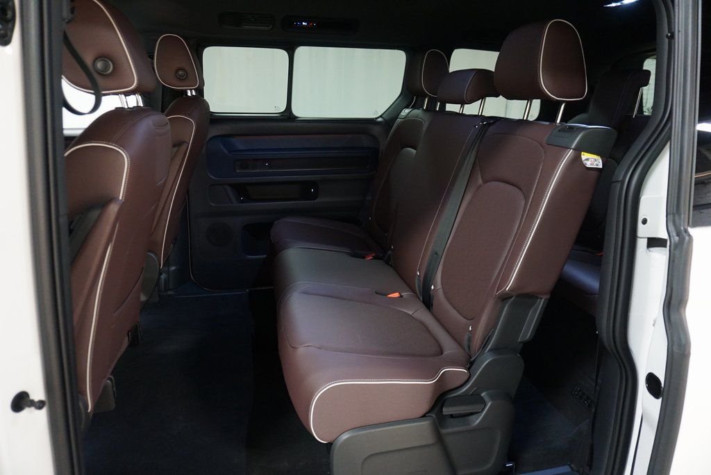 2025 Volkswagen ID. Buzz PRO S - Photo 14