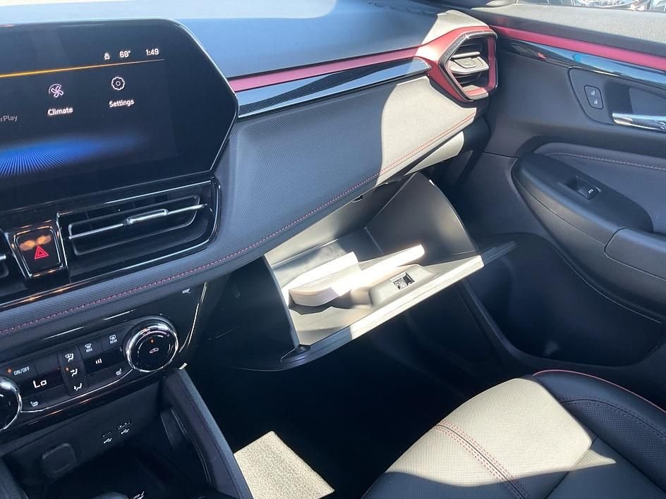 Used 2025 Gray Chevrolet RS image 23