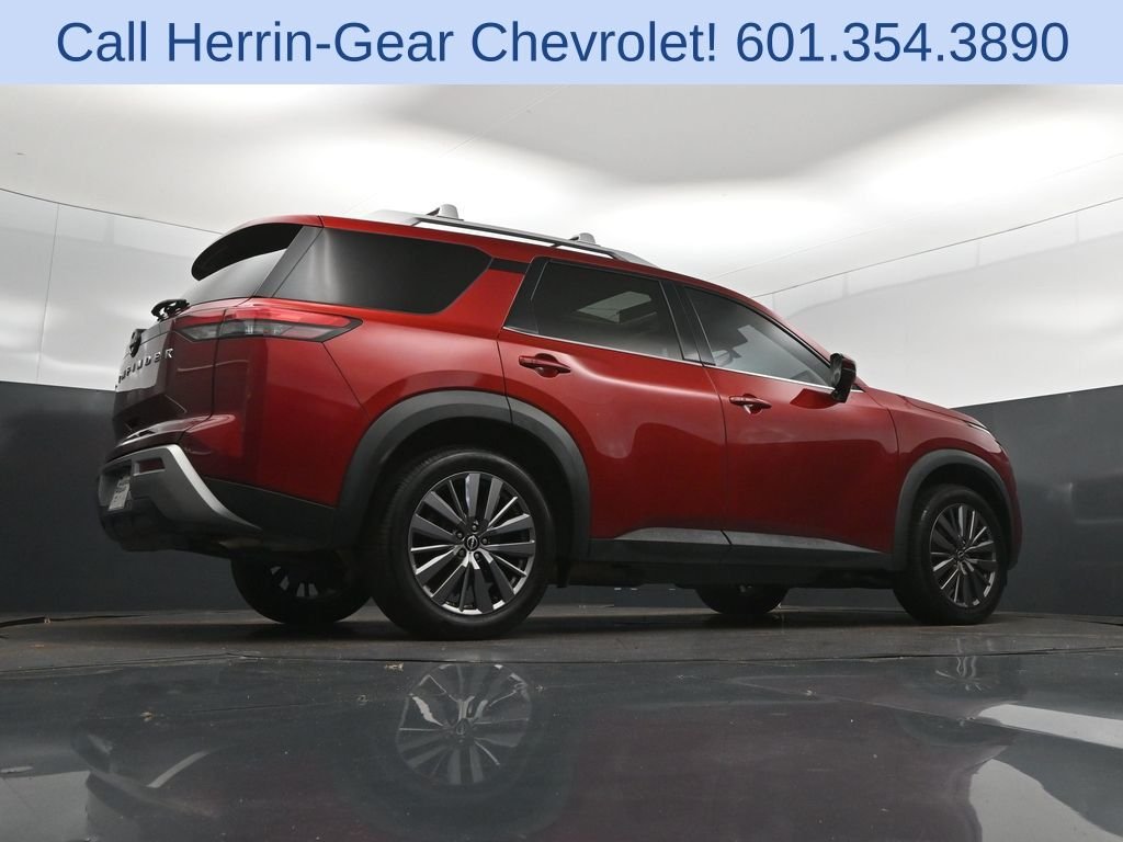 Used 2023 Red Nissan SL image 43